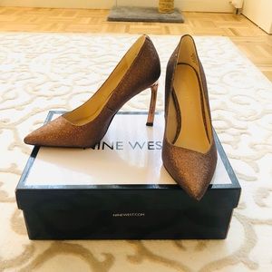 NineWest BlingBling High Heels！Point-toe. 4inch.
